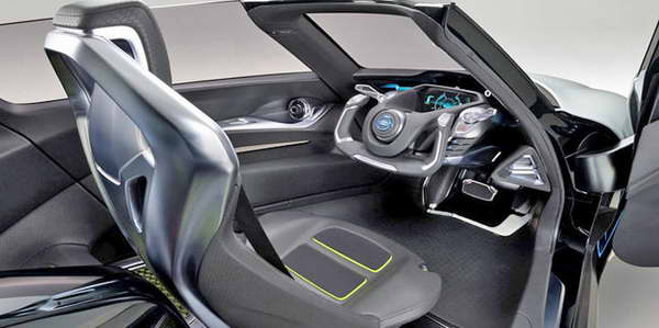 треугольный автомобиль Nissan BladeGlider треугольный автомобиль Nissan BladeGlider