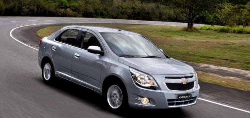 Chevrolet Cobalt vs Chevrolet Cruze