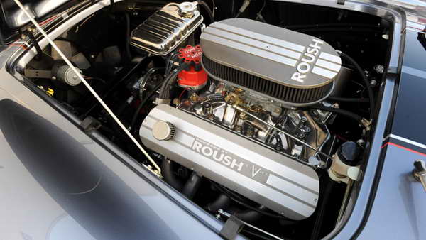 Родстер Superformance MKIII-R на базе Shelby Cobra Родстер Superformance MKIII-R на базе Shelby Cobra