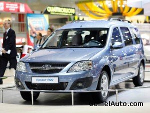 АвтоВАЗ запускает "щедрый" автомобиль: состоялась презентация новой Lada Largus