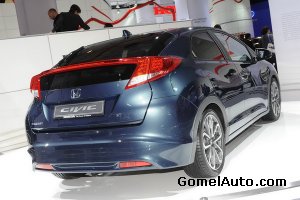 Honda показала новую модель Civic, которая дебютирует на IAA 2011 года
