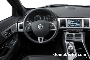 Обзор Jaguar XF 2012 модельный год