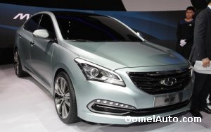Выставка в Шанхае 2013: Hyundai представила седан Mistra