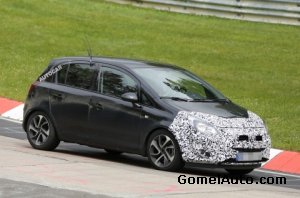 Следующее поколение Opel Corsa проходит тесты на трассе в Нюрбургринге