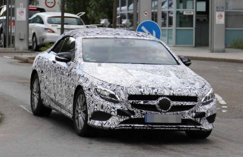 Журналистам попался кабриолет Mercedes-Benz S-Class