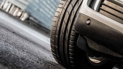 Как уберечь шины своего автомобиля от повреждений