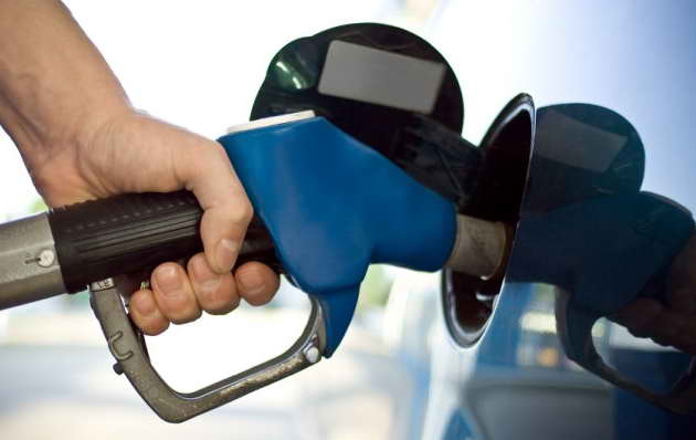 В Беларуси снова на одну копейку повышена стоимость автомобильного топлива