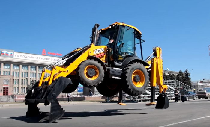экскаватор JCB 3CX
