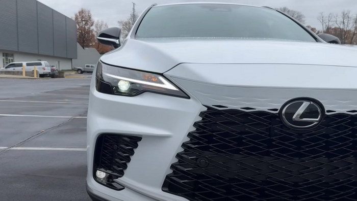 Lexus