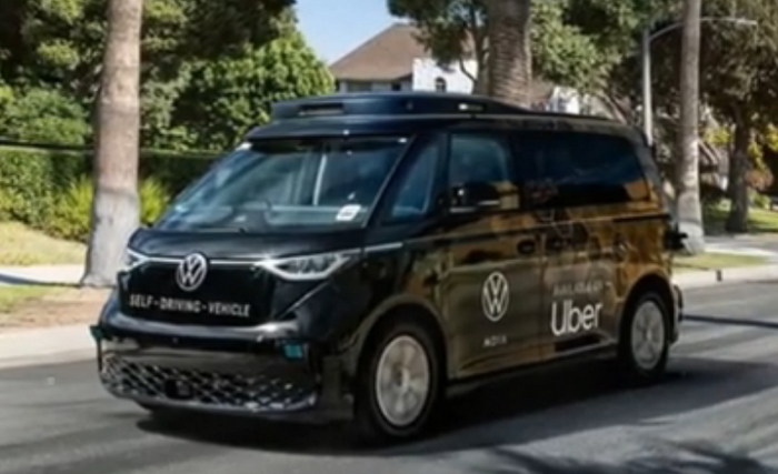 Uber добавит в свой автопарк тысячи беспилотных электрических микроавтобусов VW