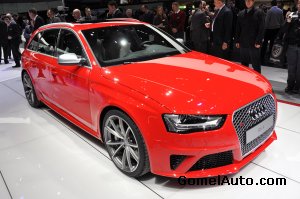 Audi RS 4 Avant – когда спорт в крови а на дороге только дымящиеся следы от ваших шин…..