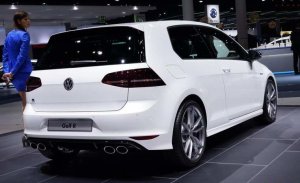 Во Франкфурте представлен новый Volkswagen Golf R