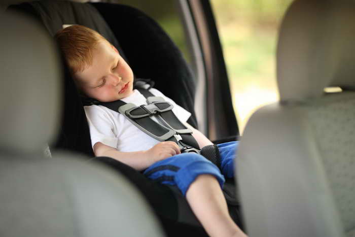 ГАИ Гомеля Обеспечь безопасность ребенка в автомобиле на все 100%